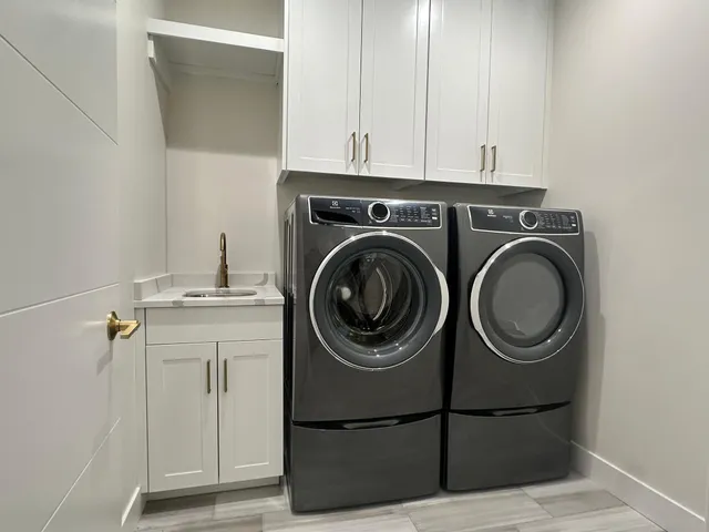 $1,285,000 | 1713 Boelter Estates Drive Northwest, Rochester, MN 55901