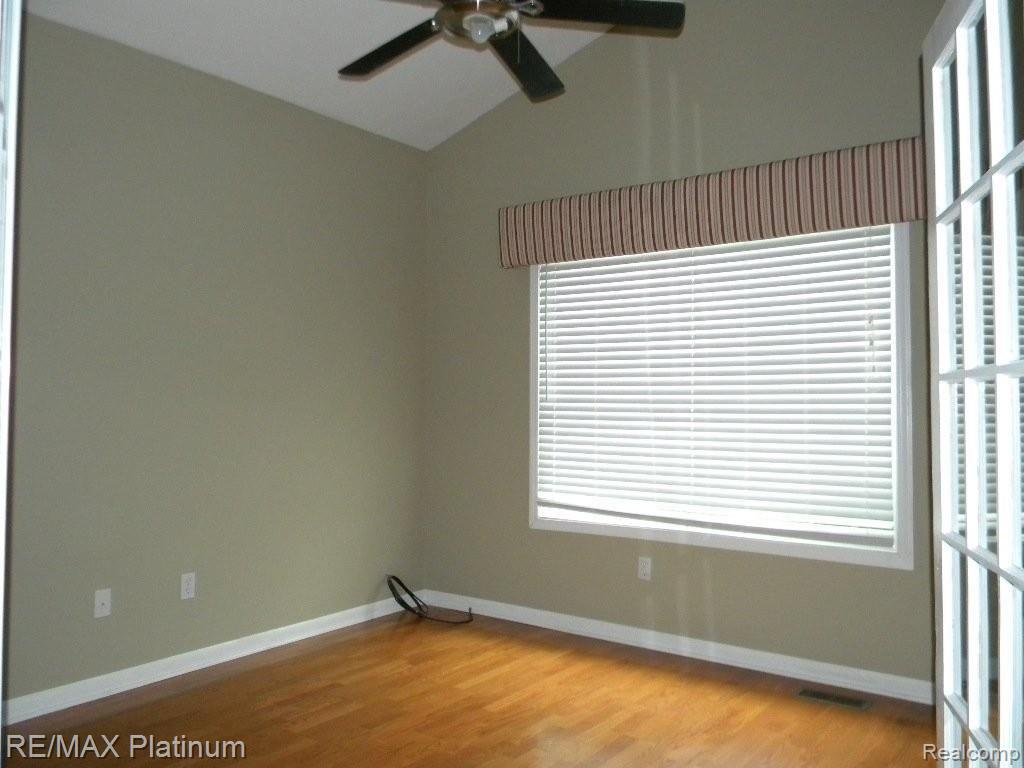 5321 Bradley Road Gregory, MI 48137 - Photo 18 of 35 Cathedral Den/Office