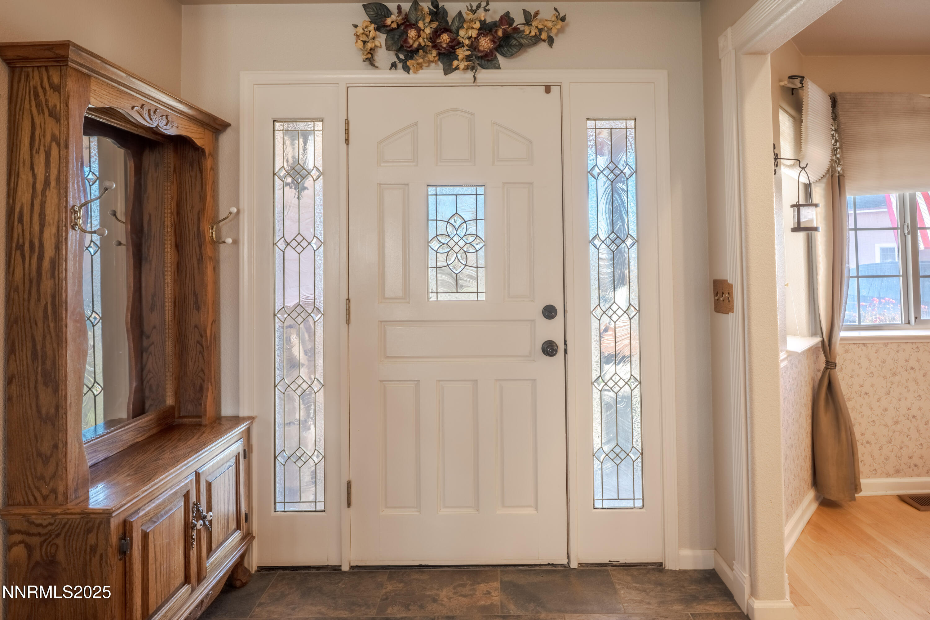 955 Carol Way Fernley, NV 89408 - Photo 44 of 51 955 Carol Way entry door pic