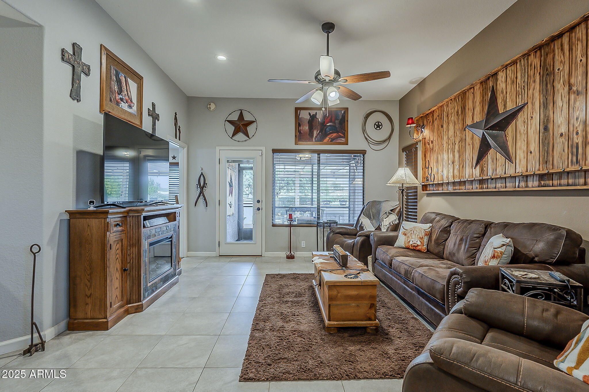 15205 North Ivory Drive, Unit B Fountain Hills, AZ 85268 - Photo 6 of 41 a living room with furniture a large window and kitchen view