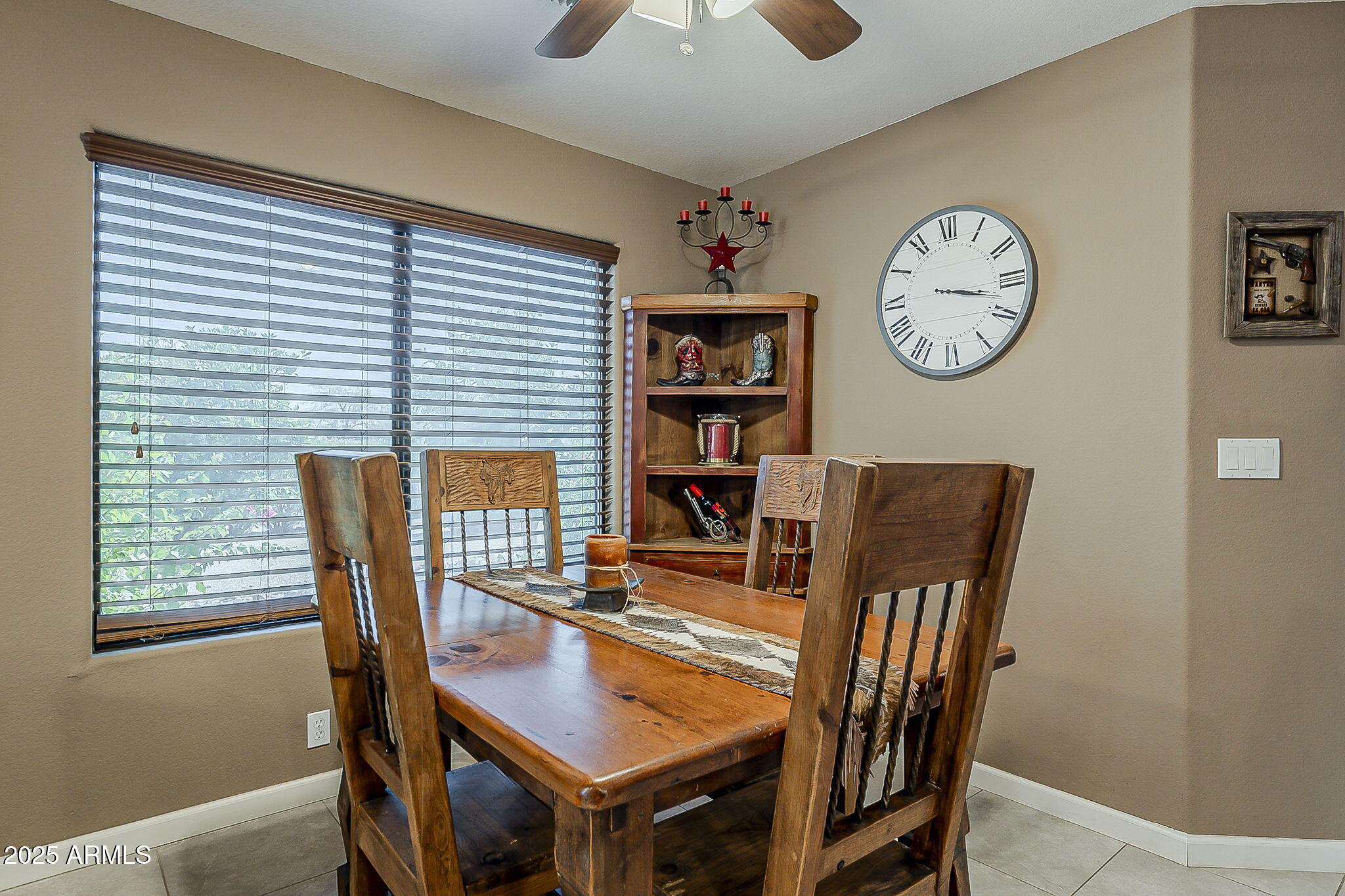 15205 North Ivory Drive, Unit B Fountain Hills, AZ 85268 - Photo 9 of 41 a view of a dining room with furniture and front door