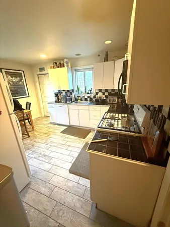 $5,600 | 3 Paige Avenue, Unit 1, Boston, MA 02127