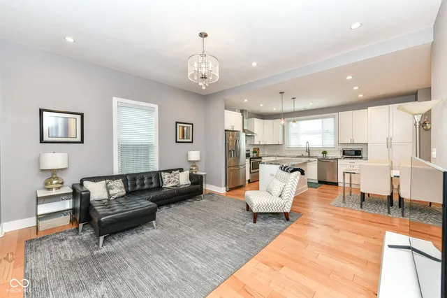 $349,999 | 710 Iowa Street, Indianapolis, IN 46203