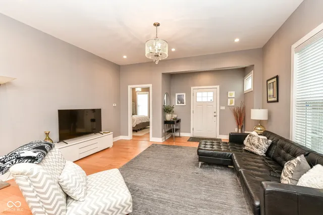 $349,999 | 710 Iowa Street, Indianapolis, IN 46203