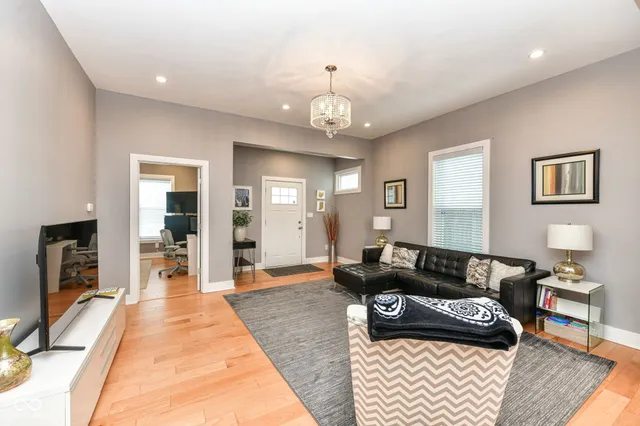 $349,999 | 710 Iowa Street, Indianapolis, IN 46203