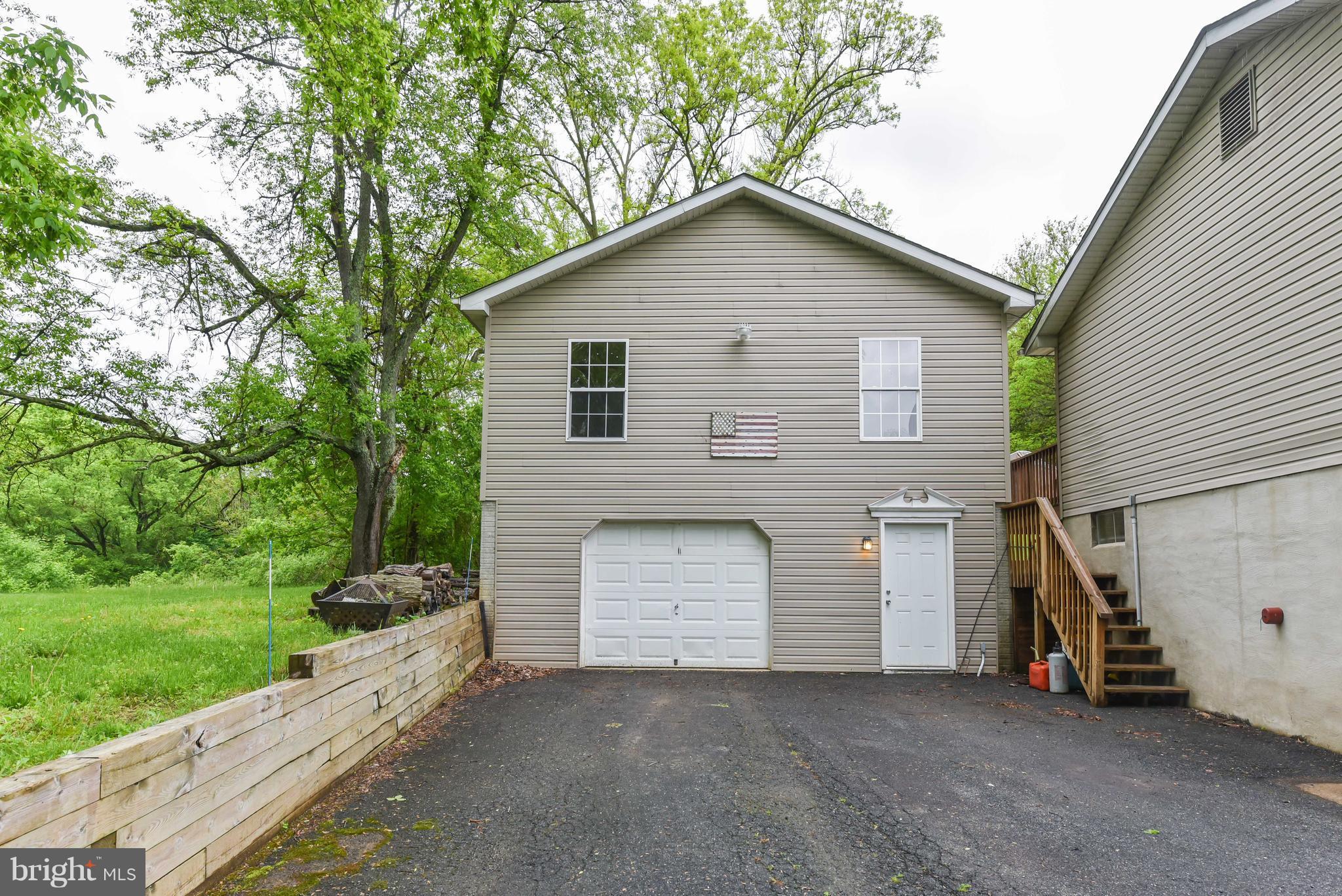 45 Springhill Road Rising Sun, MD 21911 - Photo 25 of 26 Oversized 1 car garage w/flex room above.
