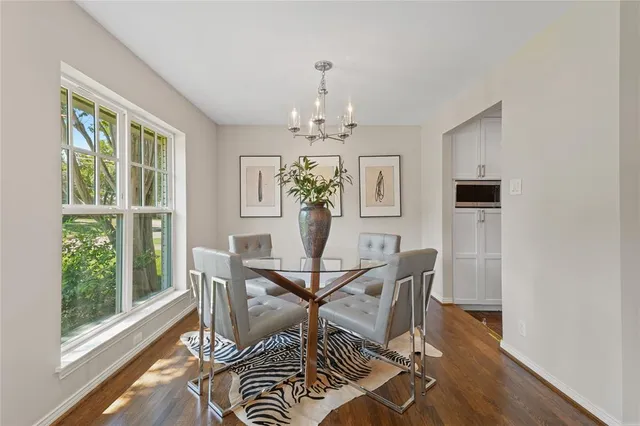 $699,000 | 9531 Vinewood Drive, Dallas, TX 75228