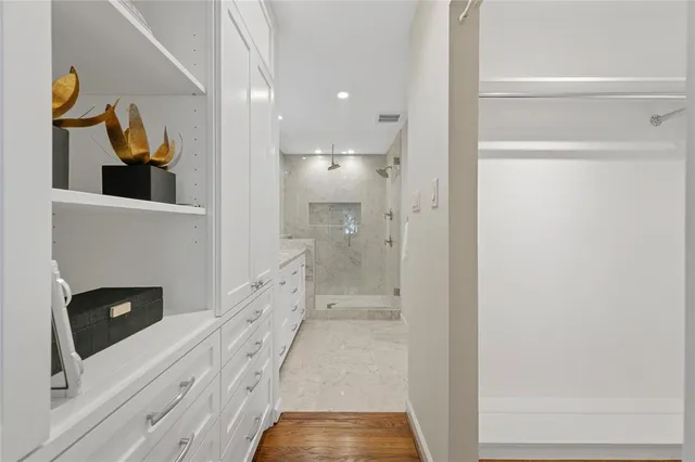 $699,000 | 9531 Vinewood Drive, Dallas, TX 75228