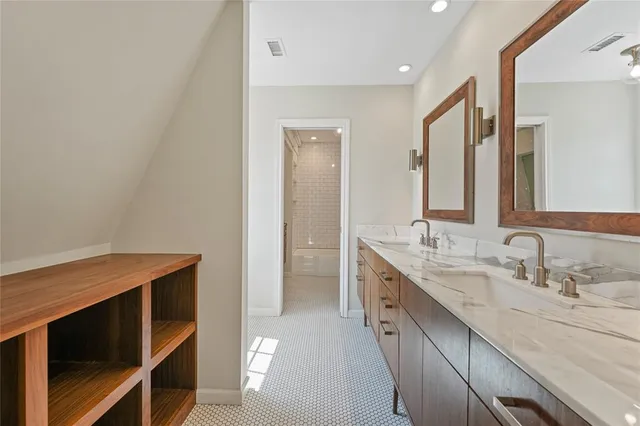 $699,000 | 9531 Vinewood Drive, Dallas, TX 75228