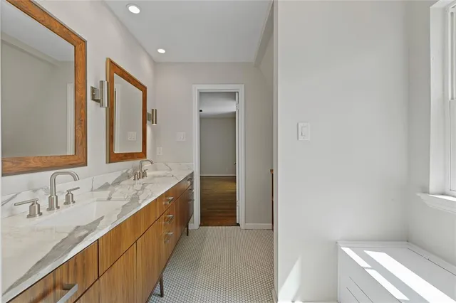 $699,000 | 9531 Vinewood Drive, Dallas, TX 75228