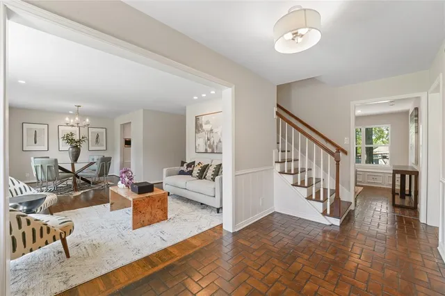 $699,000 | 9531 Vinewood Drive, Dallas, TX 75228