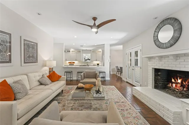 $699,000 | 9531 Vinewood Drive, Dallas, TX 75228