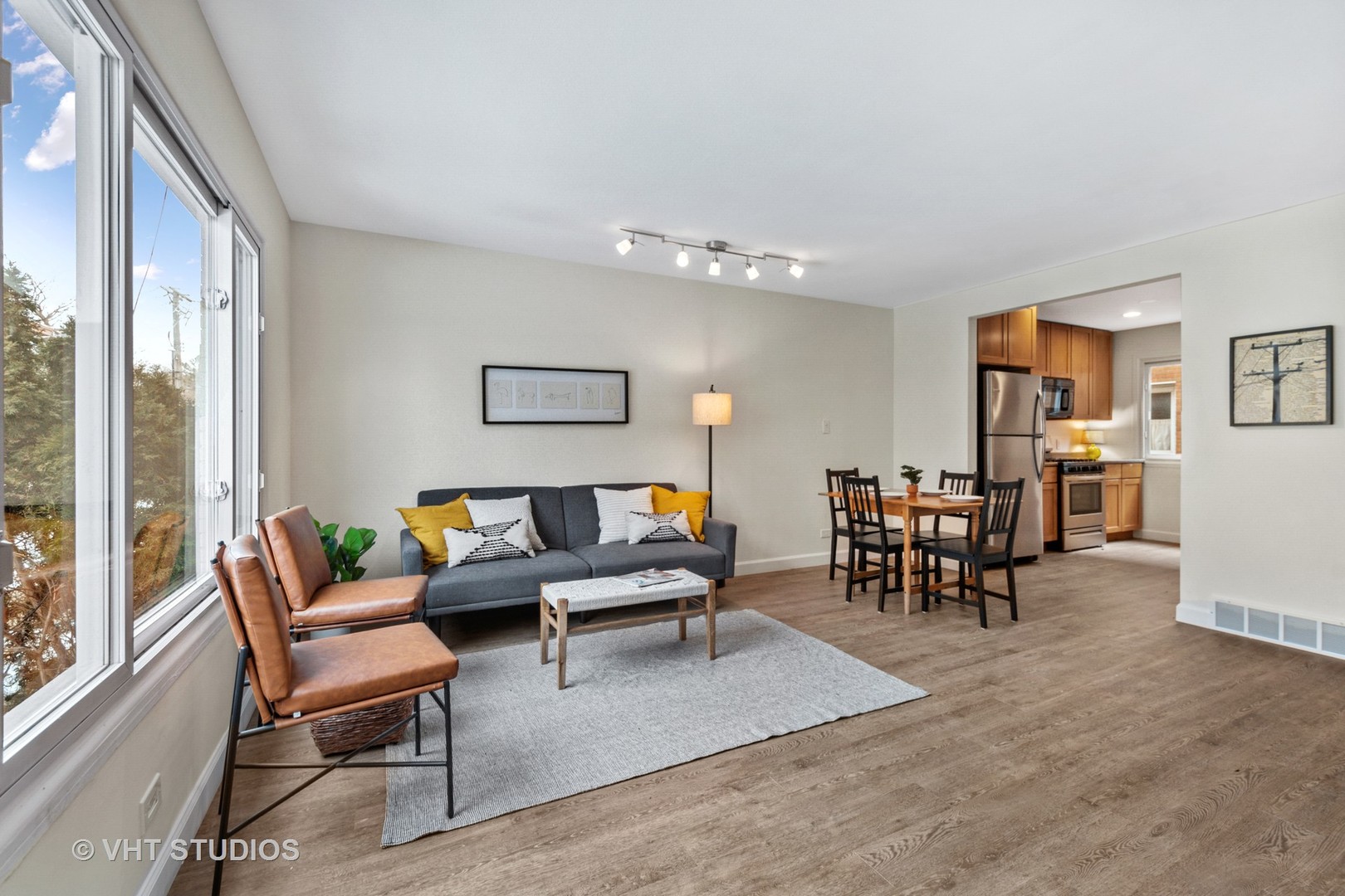 10077 Frontage Road, Unit B Skokie, IL 60077 - Photo 2 of 17