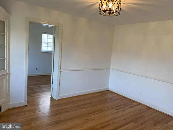 $4,500 | 716 North Overlook Drive, Alexandria, VA 22305