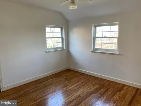 $4,500 | 716 North Overlook Drive, Alexandria, VA 22305