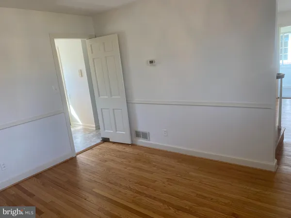 $4,500 | 716 North Overlook Drive, Alexandria, VA 22305