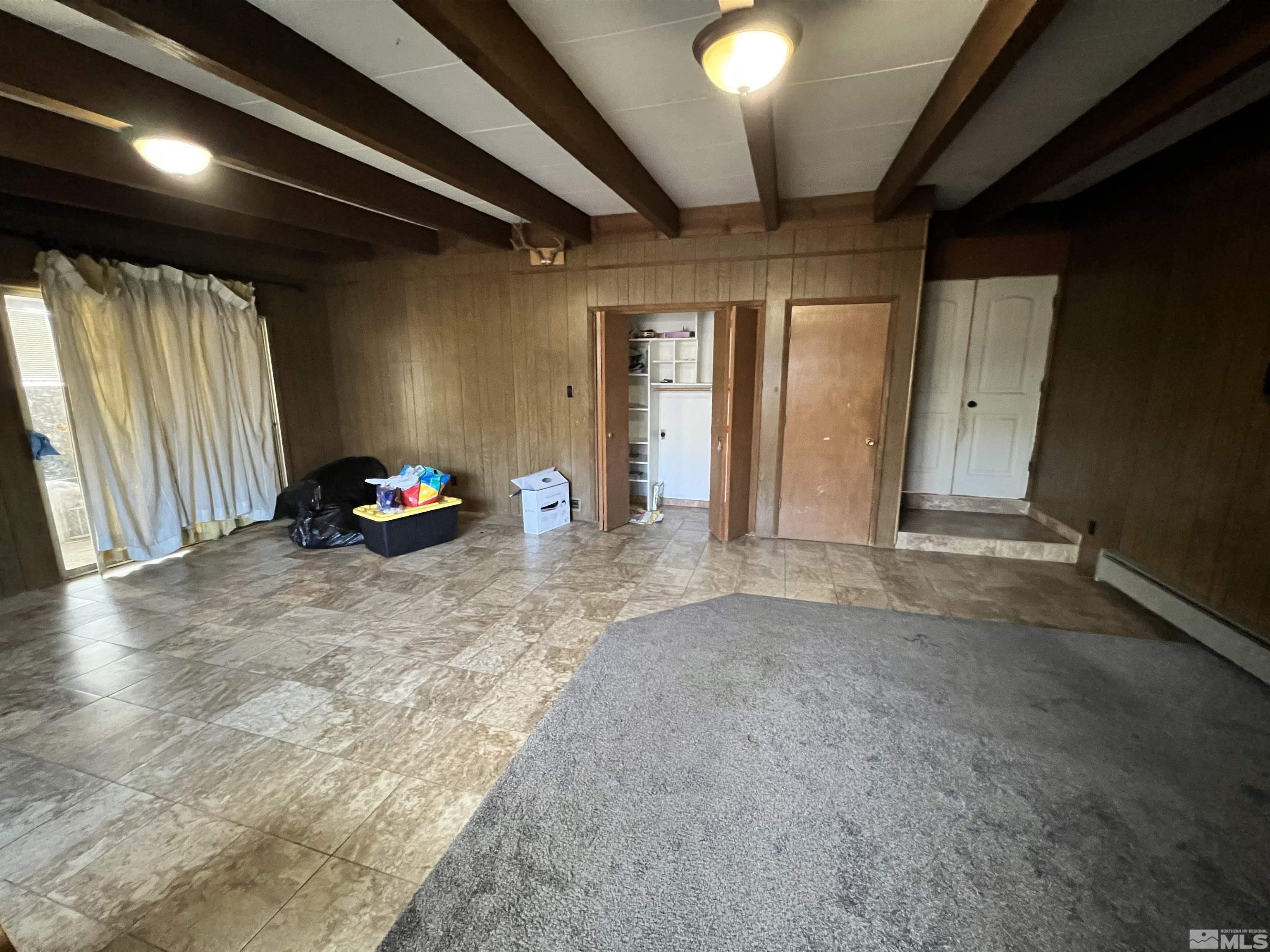 908 Lester Avenue Reno, NV 89502 - Photo 31 of 35 a view of a livingroom with furniture