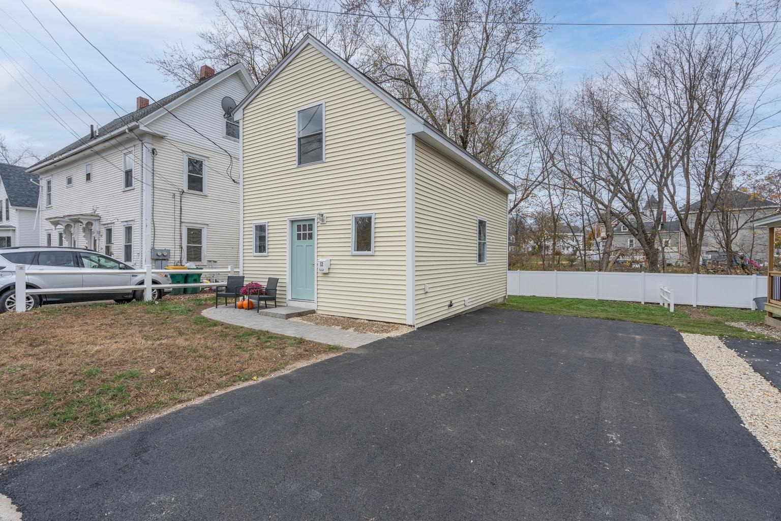 12 Green Street Rochester, NH 03868 - Photo 23 of 27
