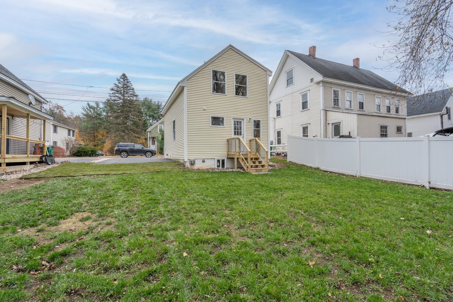12 Green Street Rochester, NH 03868 - Photo 26 of 27