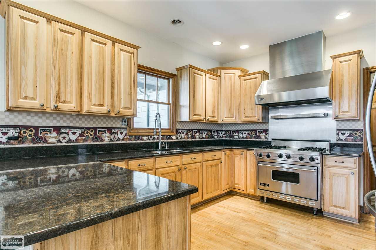 14950 Foley Road Capac, MI 48014 - Photo 3 of 30
