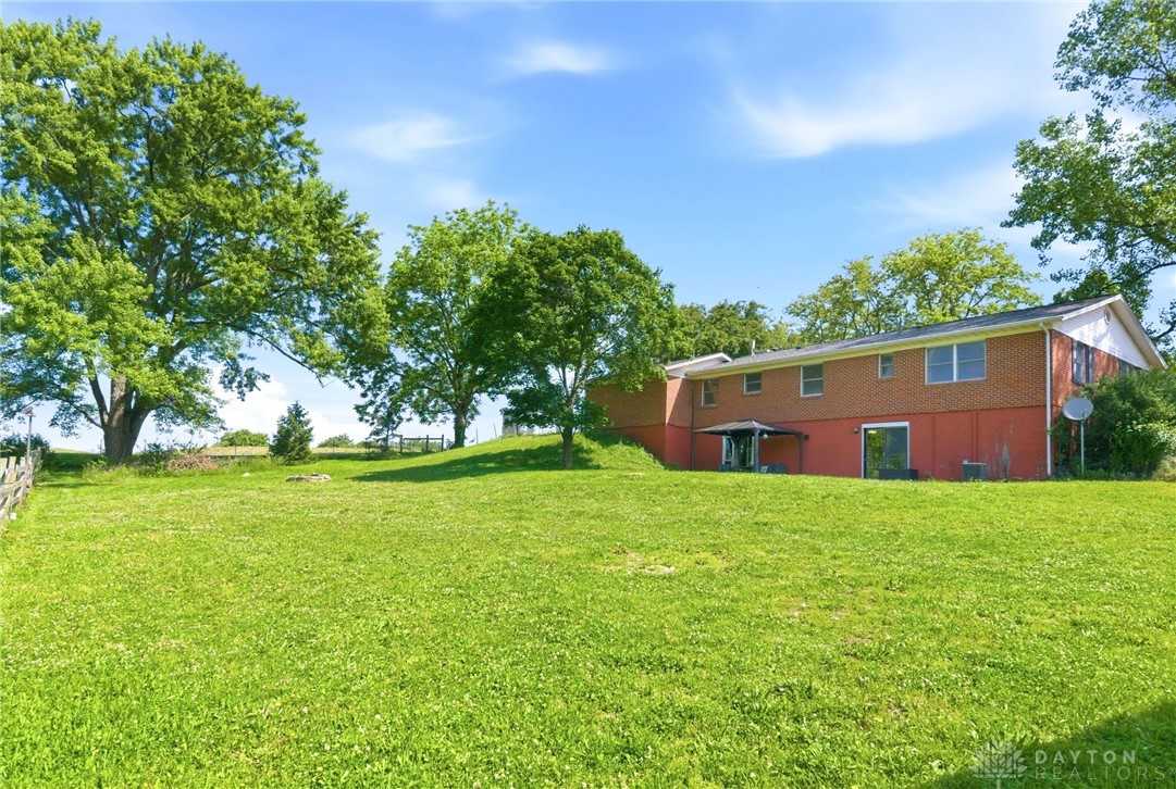 2395 Clark Run Road Xenia, OH 45385 - Photo 38 of 74