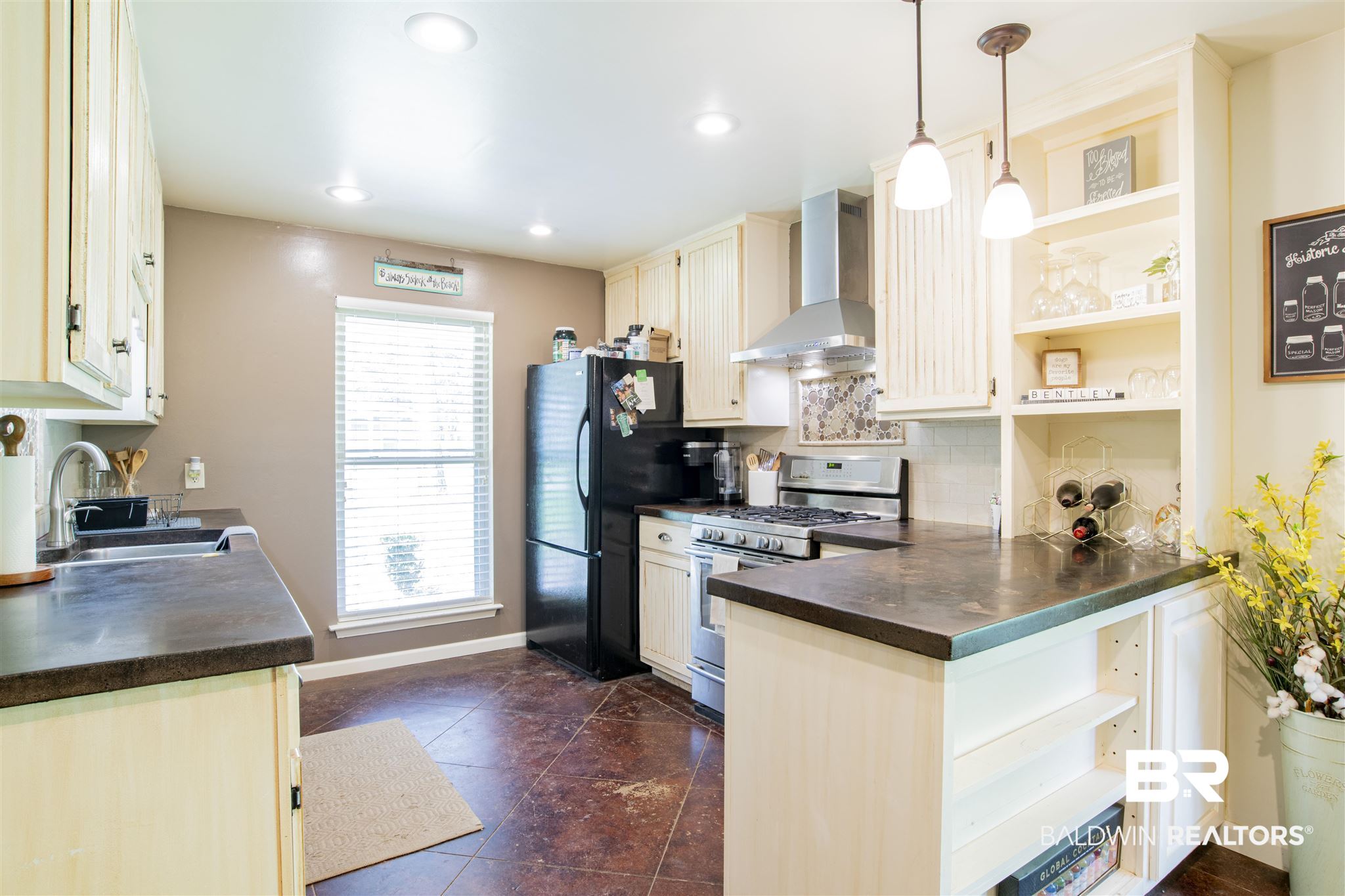 122 Dunbar Loop Daphne, AL 36526 - Photo 13 of 25 Gallery Image 13