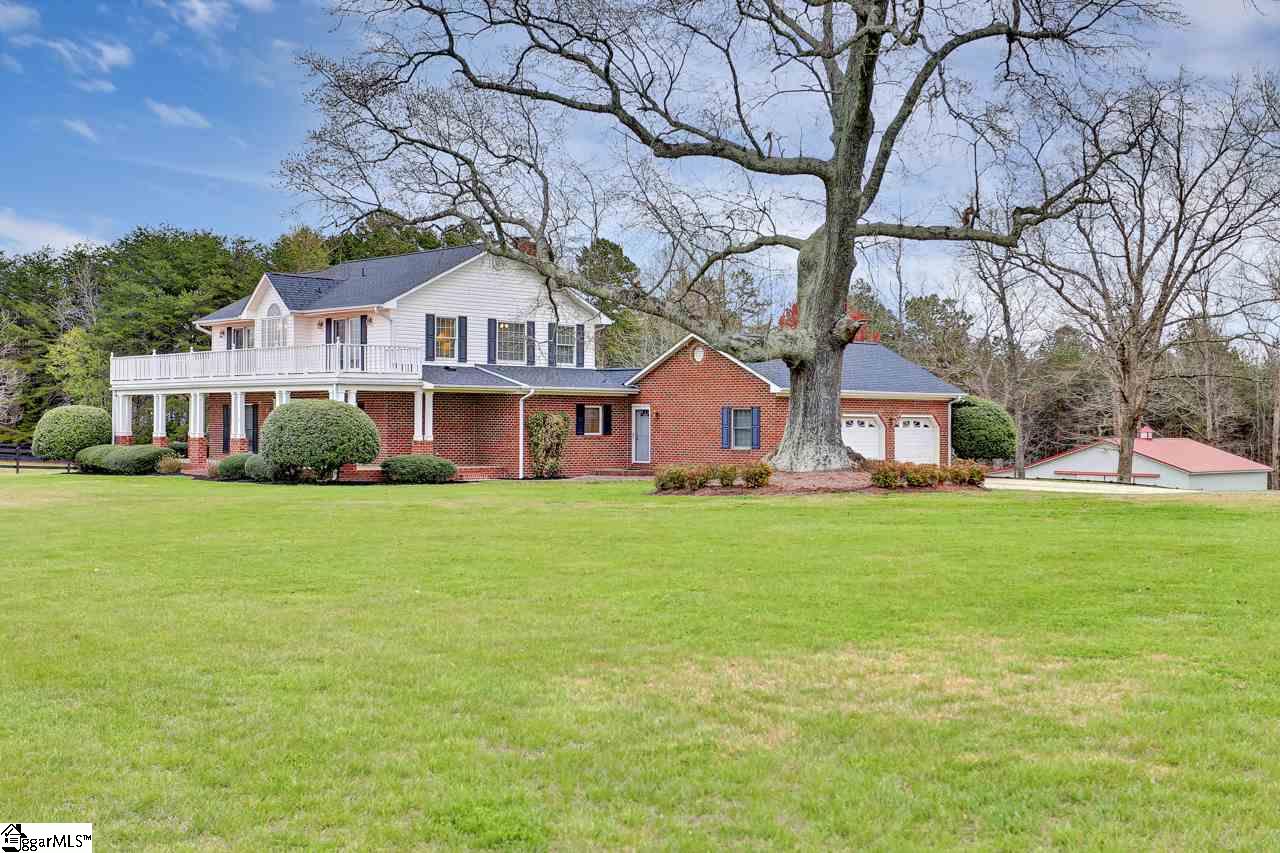 3003 Motlow Creek Road Campobello, SC 29322 - Photo 3 of 32
