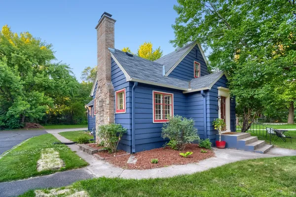 $369,900 | 429 Fremont Street, Anoka, MN 55303