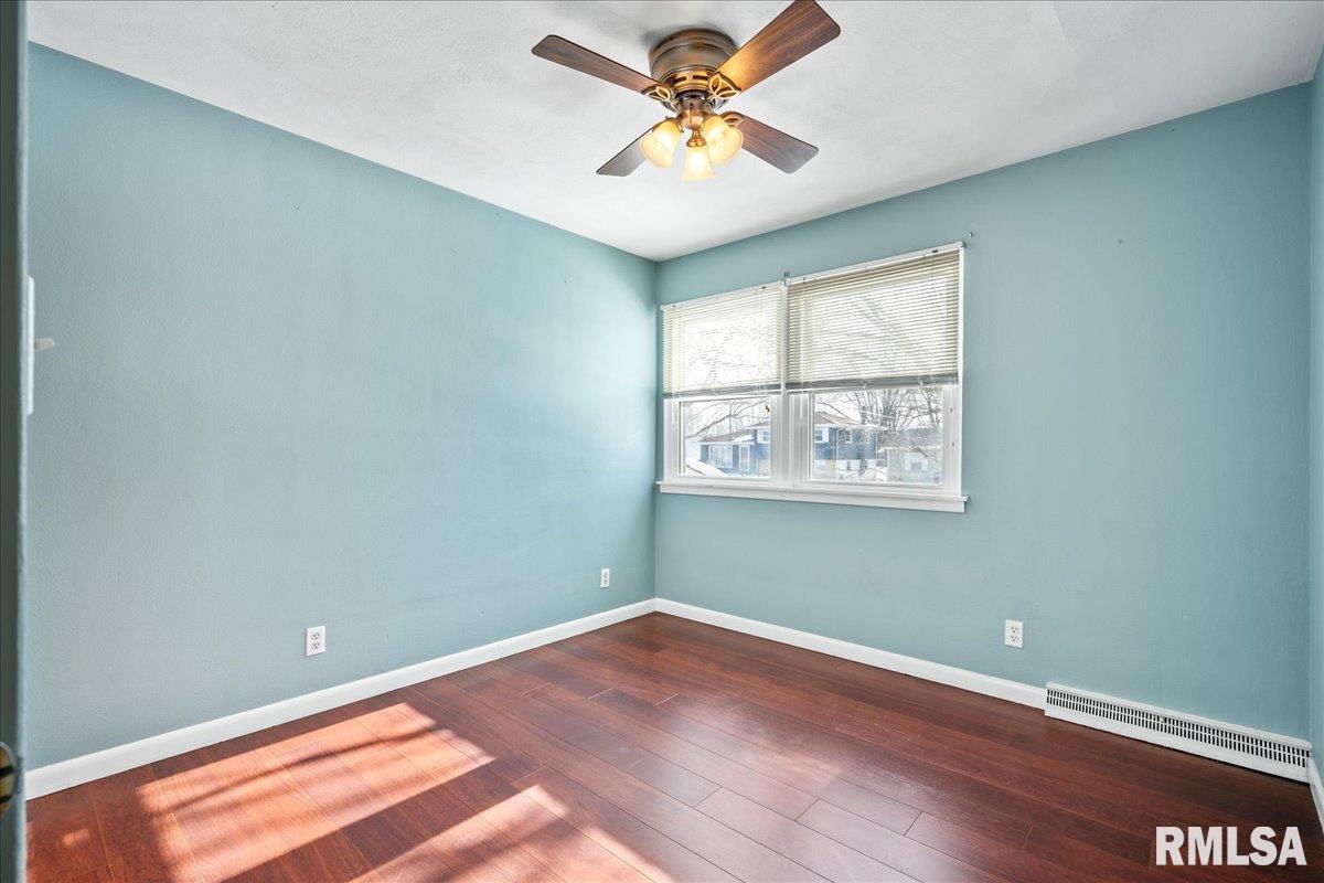 407 Devonshire Road Washington, IL 61571 - Photo 17 of 45 Gallery Image 17