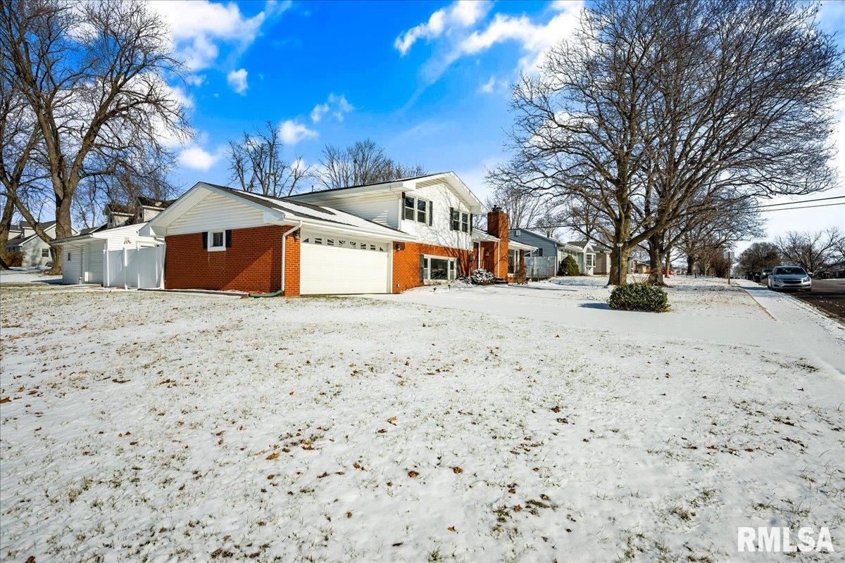 407 Devonshire Road Washington, IL 61571 - Photo 25 of 45 Gallery Image 25