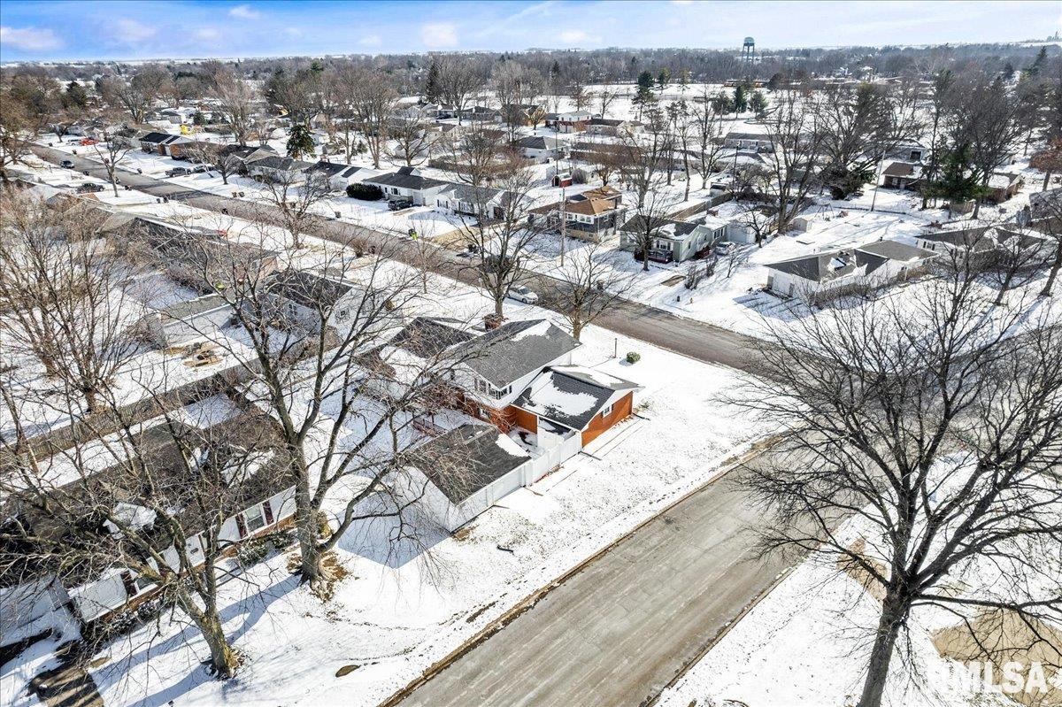 407 Devonshire Road Washington, IL 61571 - Photo 33 of 45 Gallery Image 33