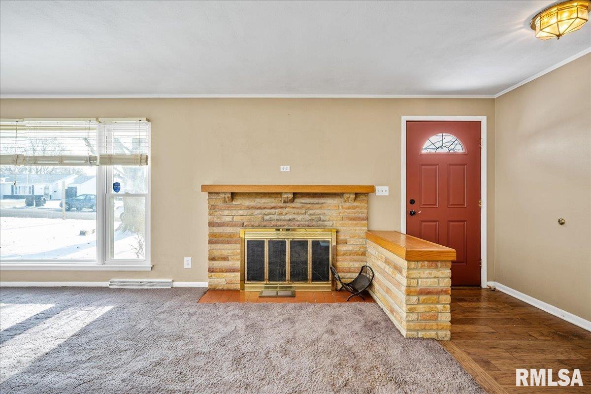 407 Devonshire Road Washington, IL 61571 - Photo 5 of 45 Gallery Image 5
