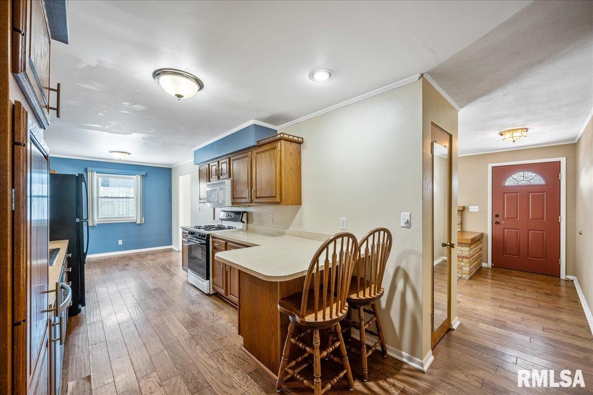 407 Devonshire Road Washington, IL 61571 - Photo 9 of 45 Gallery Image 9