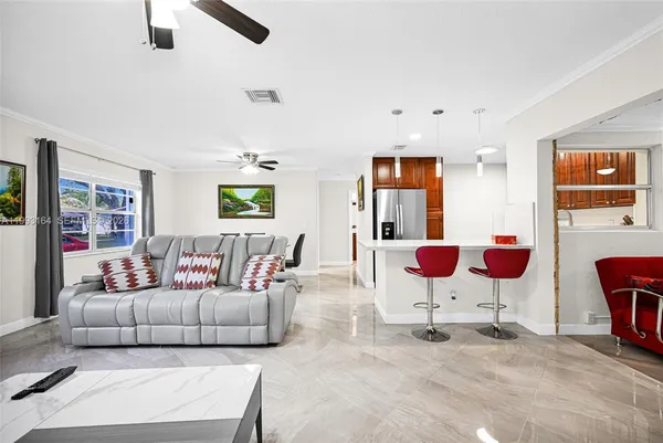 $2,800 | 2528 Southwest Natura Boulevard, Deerfield Beach, FL 33441