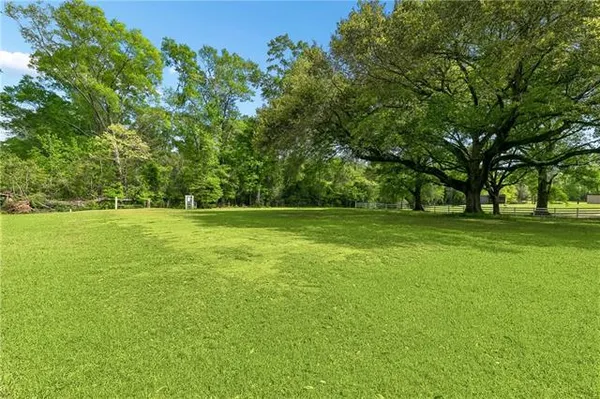 $375,000 | 18252 Highway 16, Amite, LA 70422