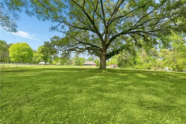 $375,000 | 18252 Highway 16, Amite, LA 70422