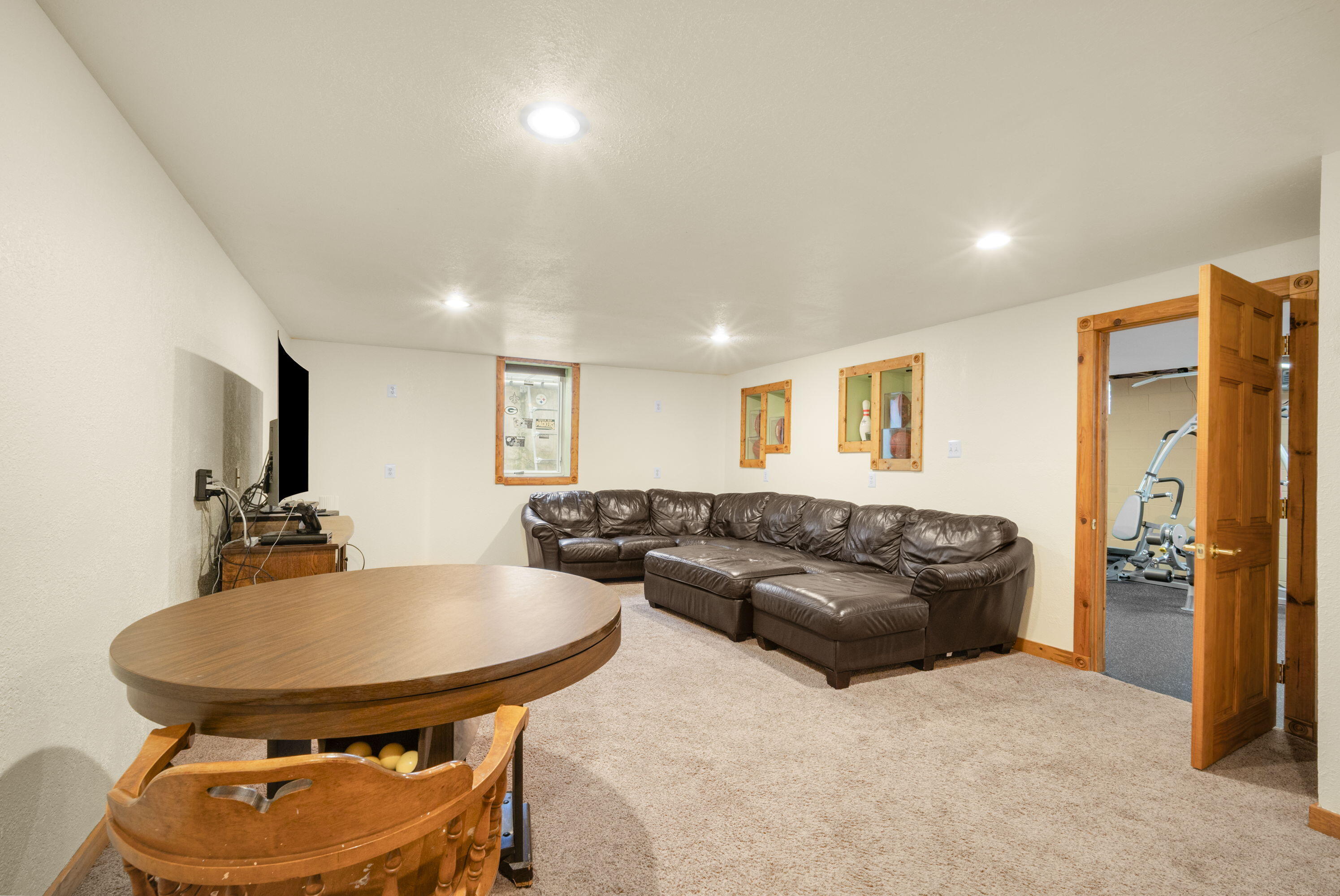 149 Hickory Drive Delafield, WI 53018 - Photo 31 of 43 31_imgDSC03349