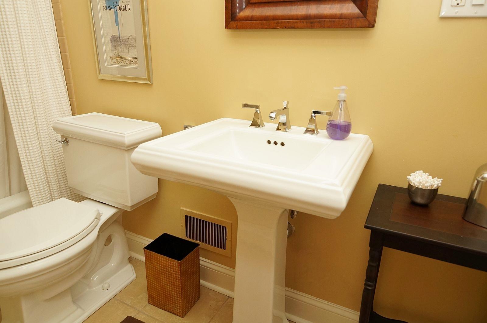3151 West Ridge Road Southwest Roanoke, VA 24014 - Photo 29 of 61 DSC05287
