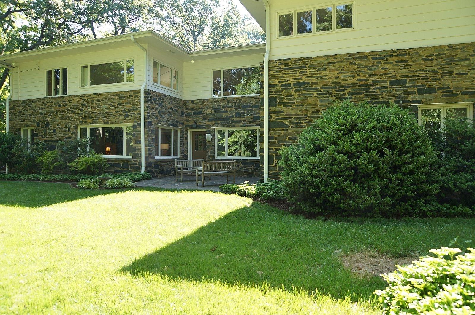 3151 West Ridge Road Southwest Roanoke, VA 24014 - Photo 4 of 61 DSC05426