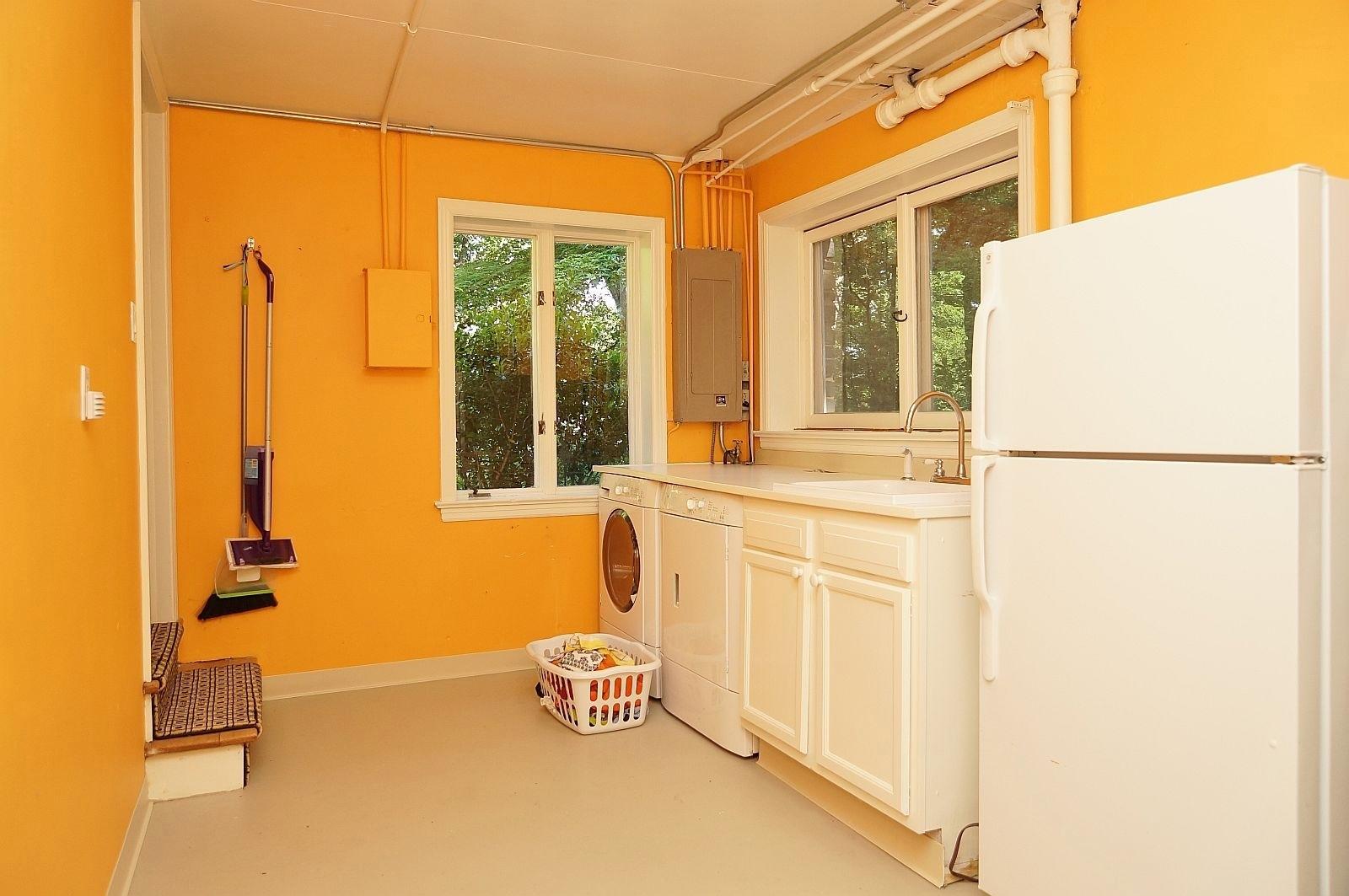 3151 West Ridge Road Southwest Roanoke, VA 24014 - Photo 45 of 61 DSC05383