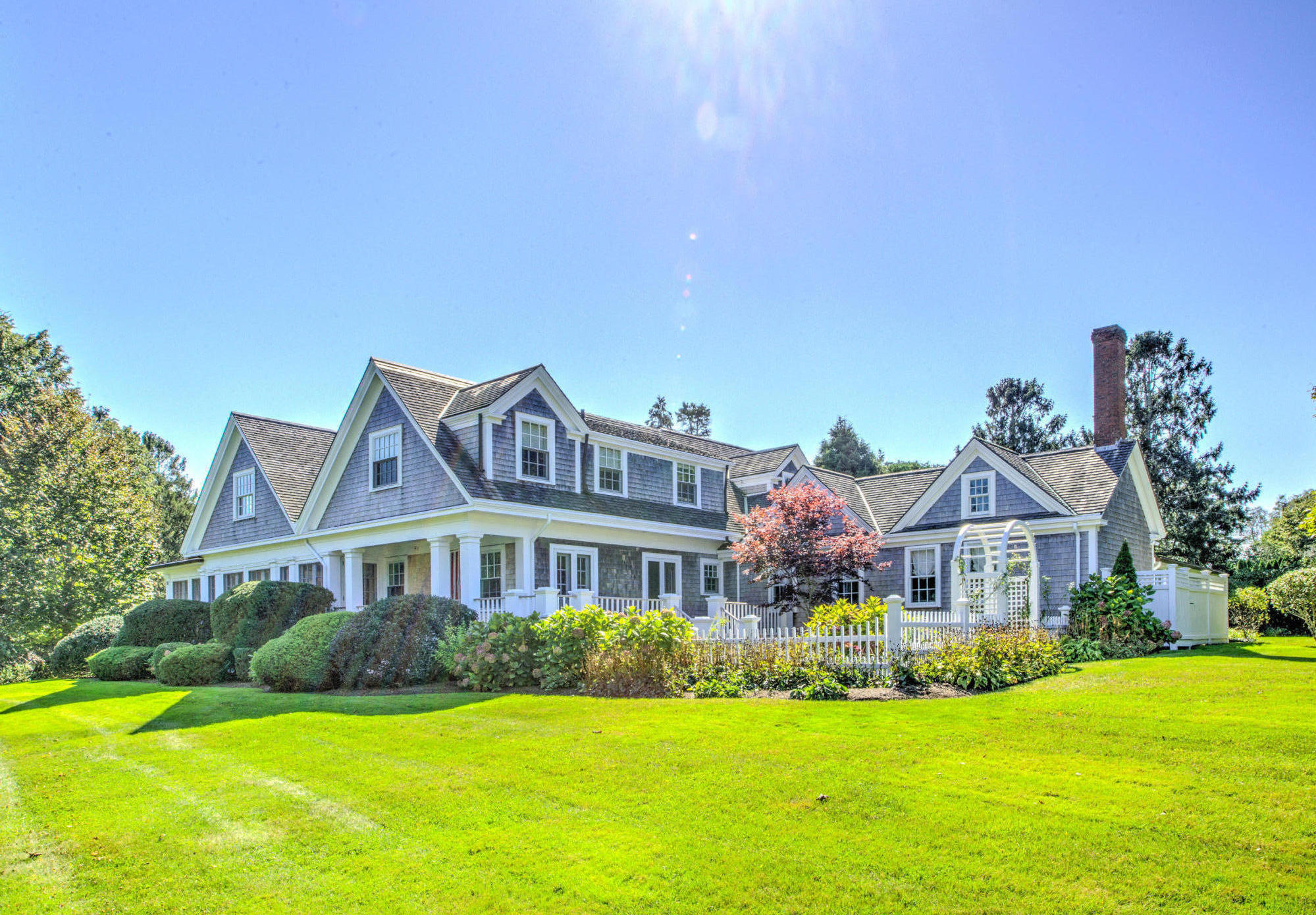 137 East Bay Road Osterville, MA 02655 - Photo 1 of 27 137 East Bay Rd