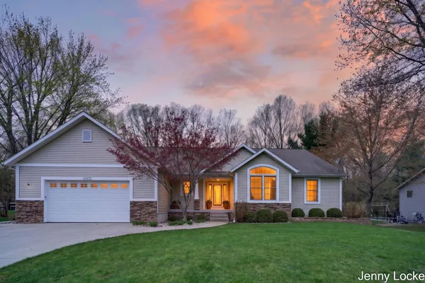 $524,900 | 6905 Lakita Drive, Fruitport, MI 49415