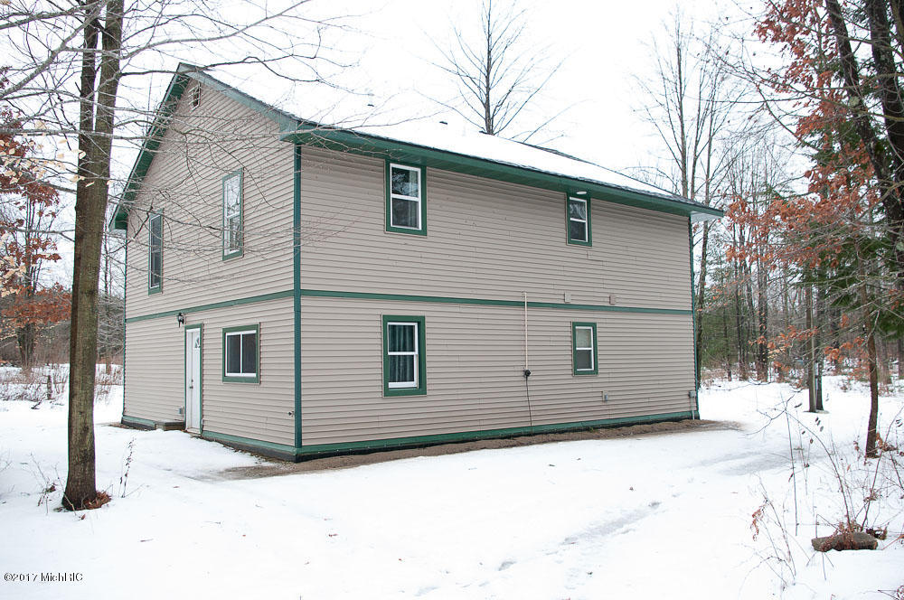 48 21 Mile Road Barryton, MI 49305 - Photo 6 of 38 IMGP0013