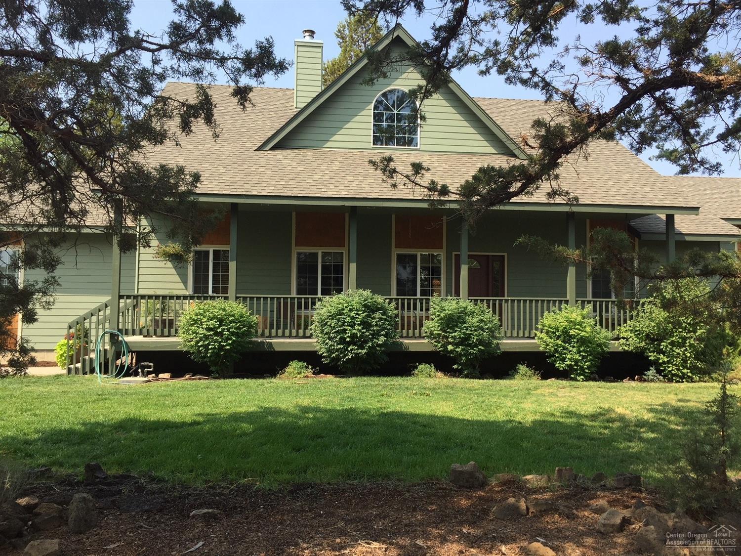 64624 Deschutes Market Road Bend, OR 97701 - Photo 1 of 25 Welcome Home!