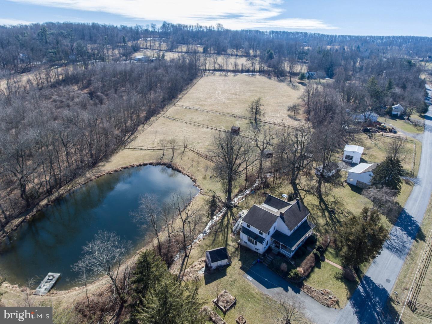 160 Hill Road Elverson, PA 19520 - Photo 1 of 25 Gallery Image 1
