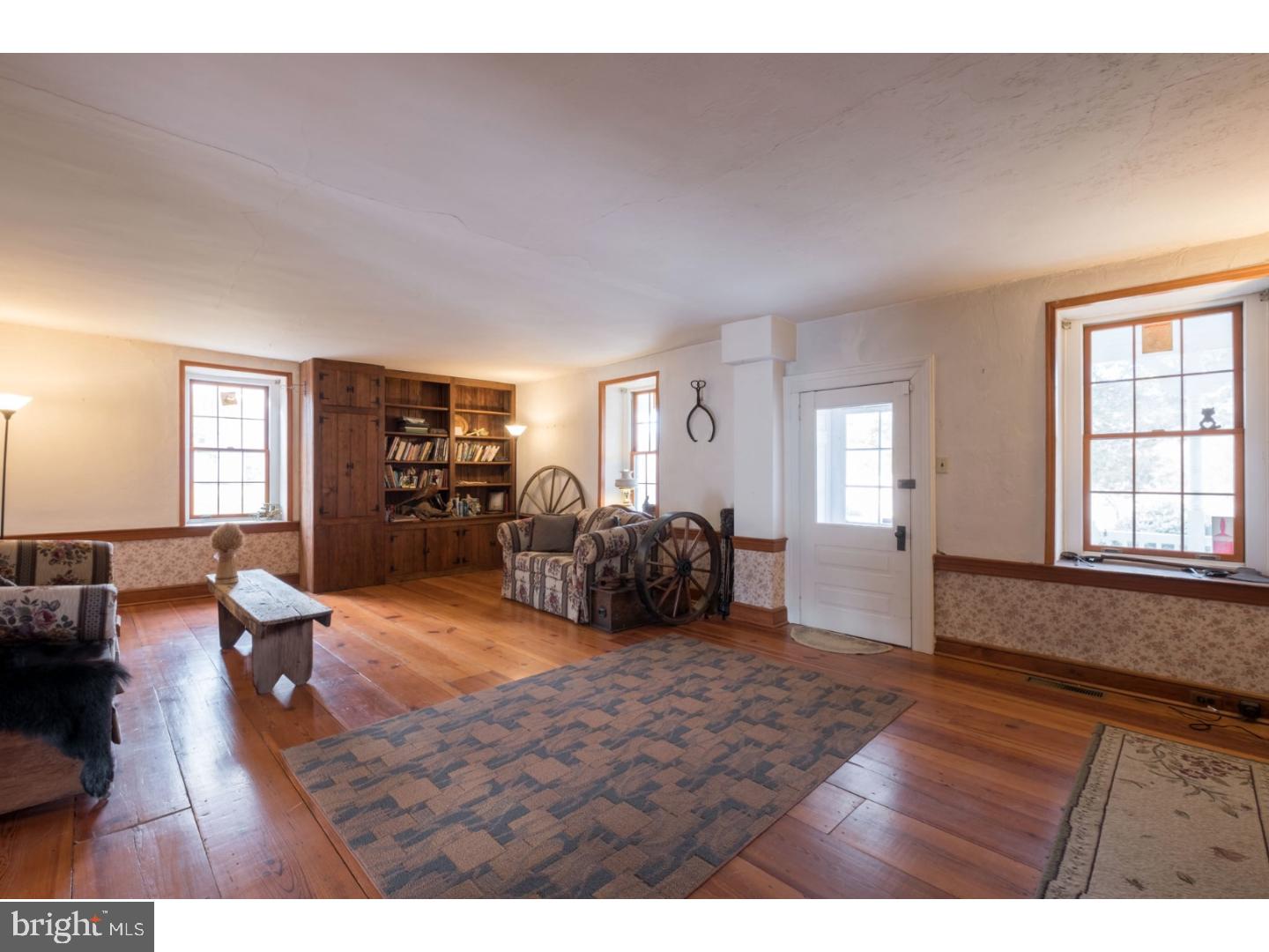 160 Hill Road Elverson, PA 19520 - Photo 10 of 25 Gallery Image 10