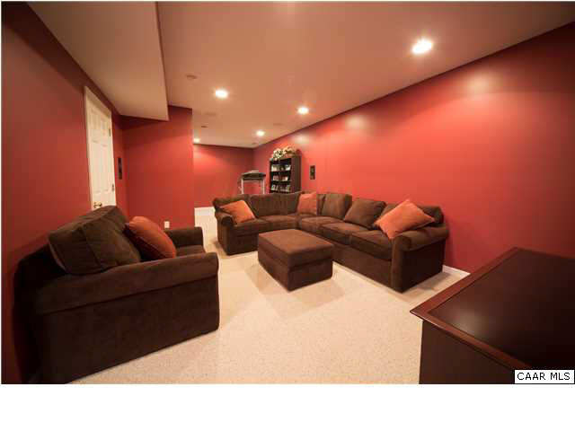 160 Greene Acres Road South Stanardsville, VA 22973 - Photo 19 of 34 Family Room