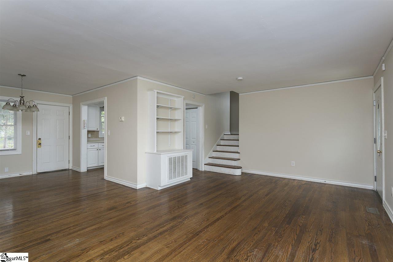 3 Deerfield Road Greenville, SC 29605 - Photo 7 of 20 Gallery Image 7