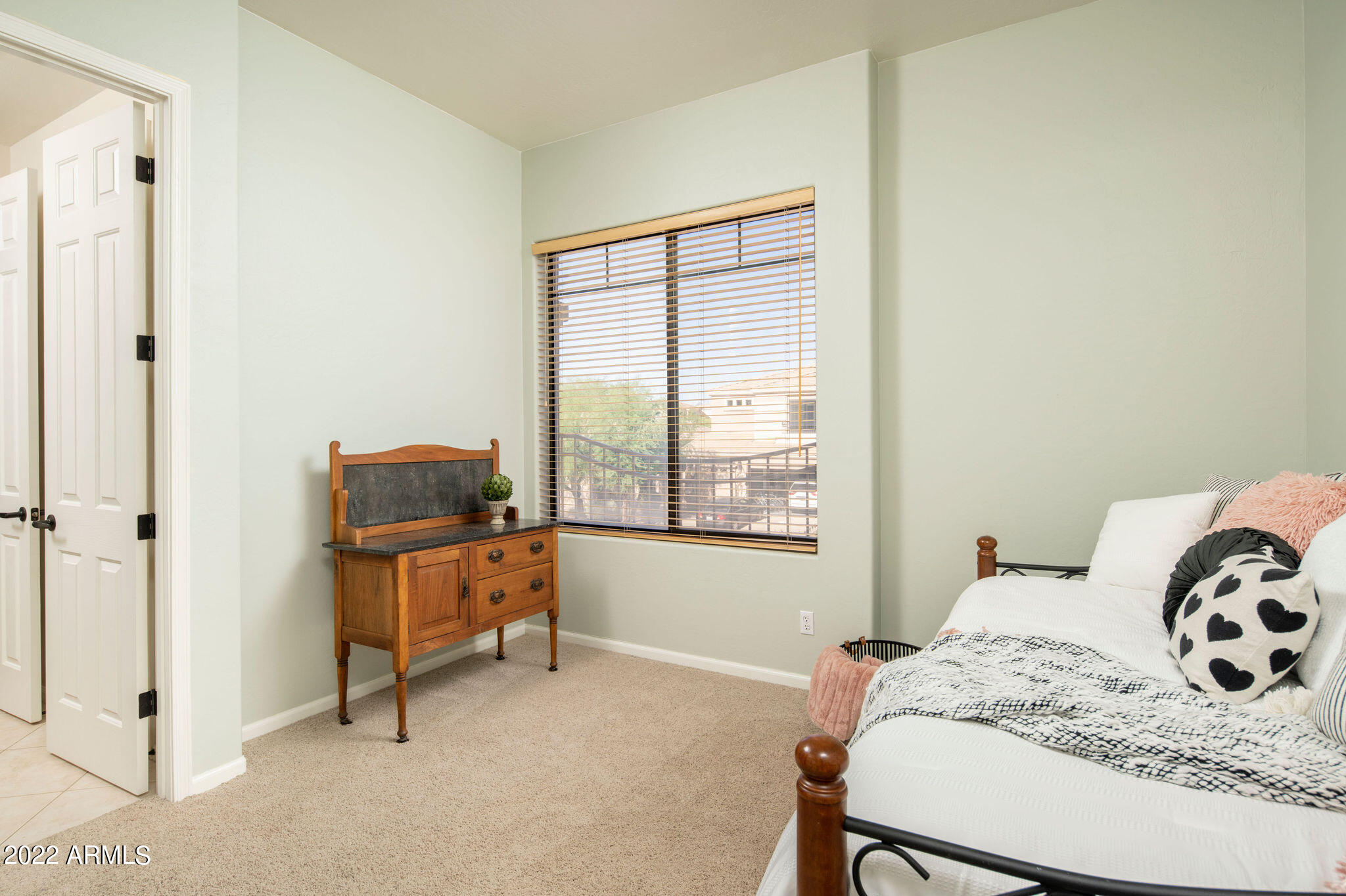 5215 East Hashknife Road Phoenix, AZ 85054 - Photo 19 of 36 Fourth Bedroom