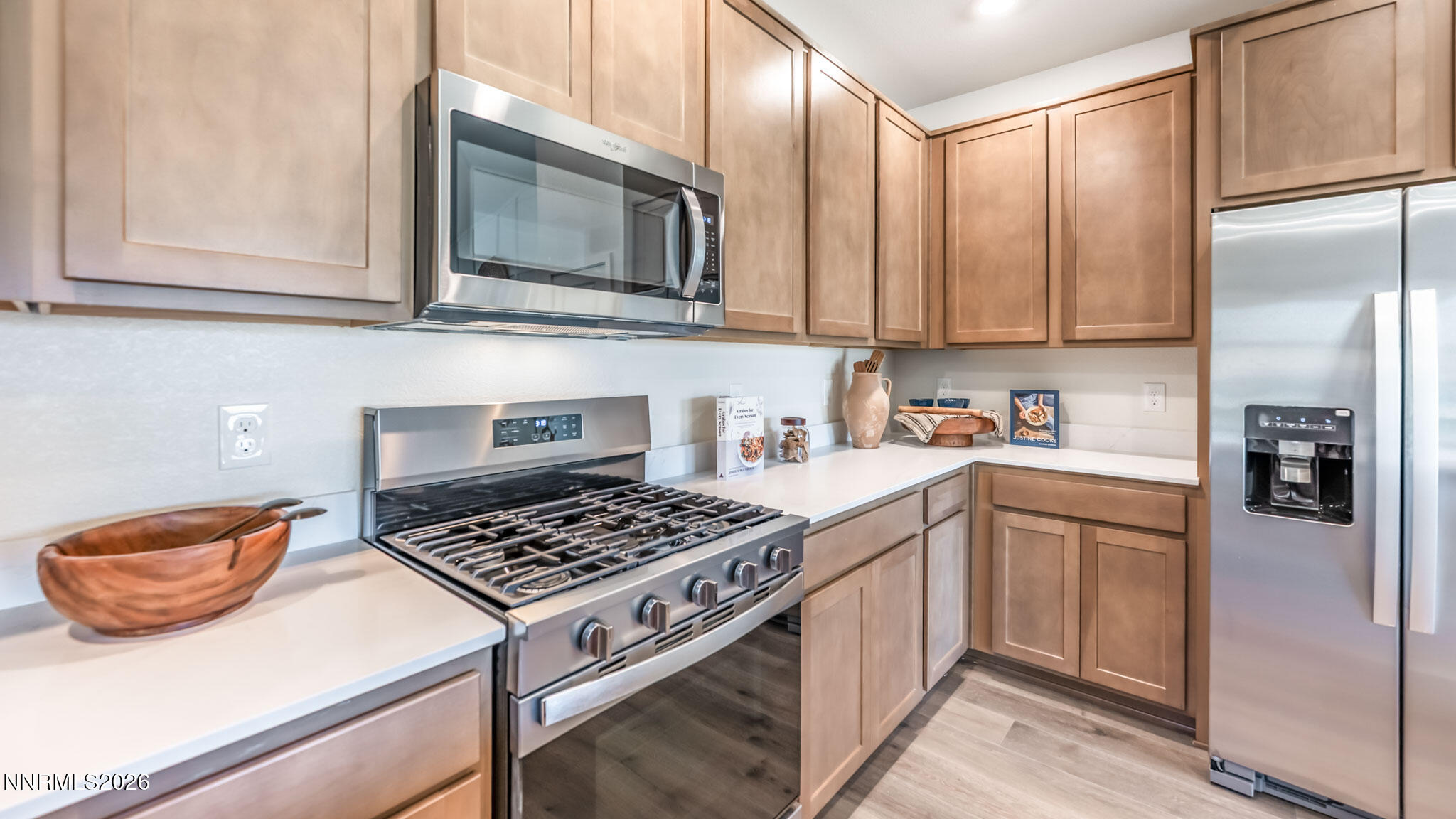 645 Fraser Loop Dayton, NV 89403 - Photo 6 of 33 Kitchen